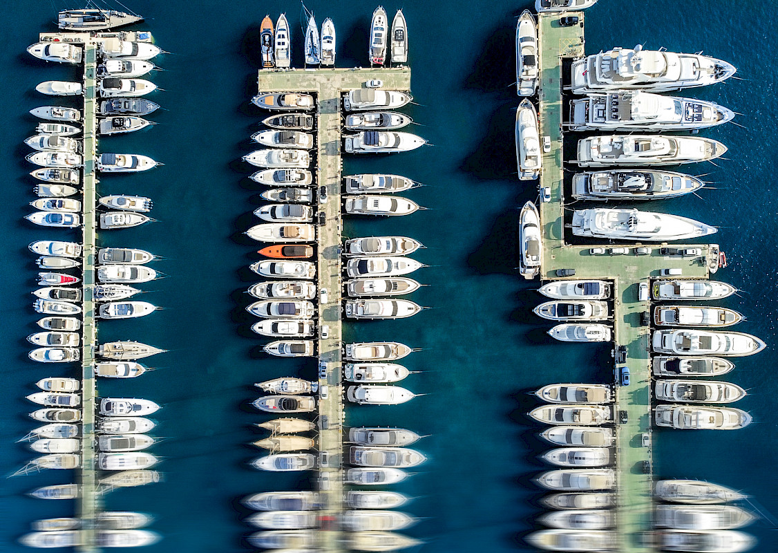PUERTO PORTALS BOATS